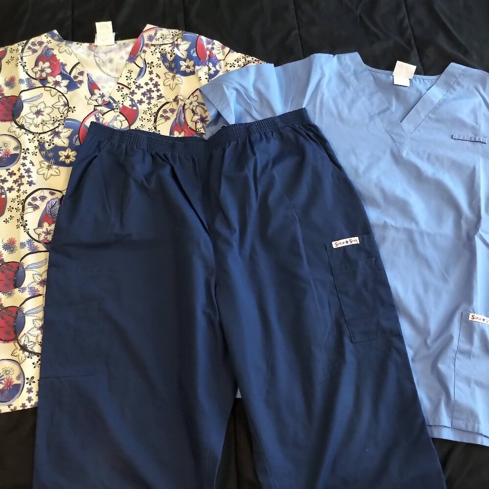 Scrubs Tops & Bottoms, Size X-Large/XL